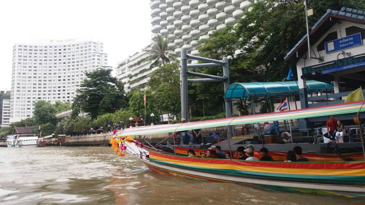 Travel like a local in Bangkok