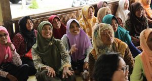 MIDWIFERY IN INDONESIA